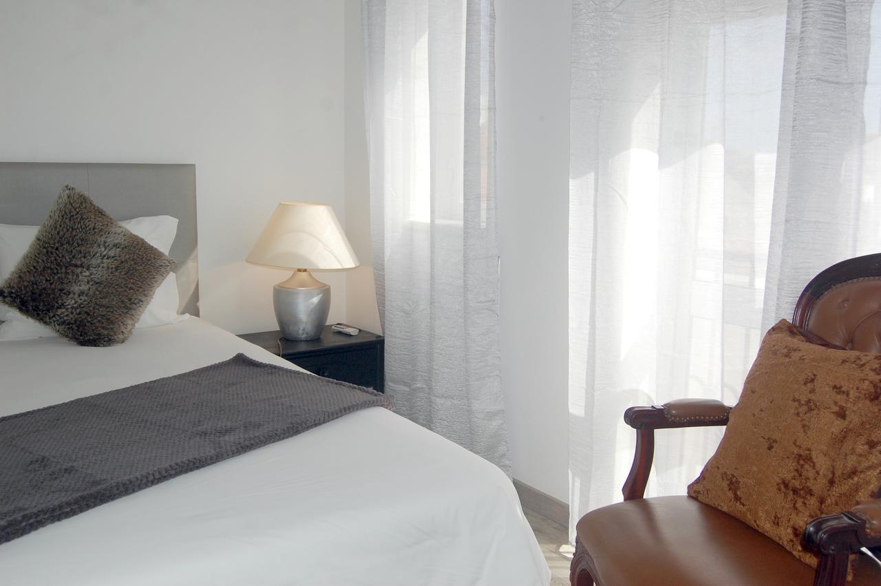 Suites Inn Lagos Exterior foto